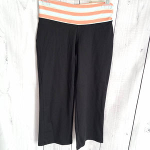 Kinesis | Wide Band Cropped Yoga Capri Pants/Leggings